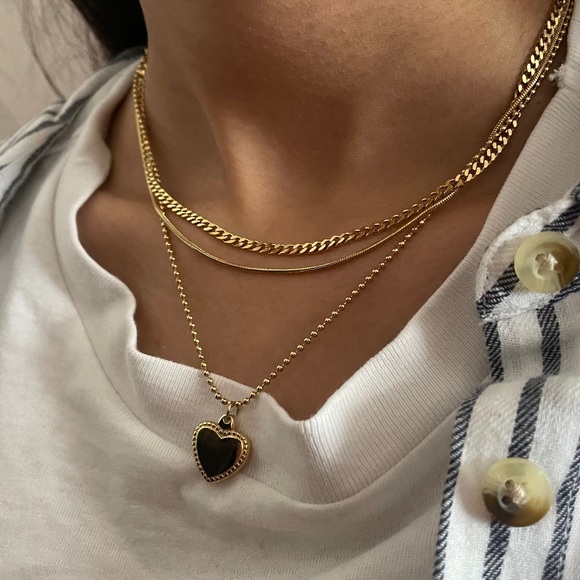 GP Heart Pendant Necklace - Picture 4 of 5